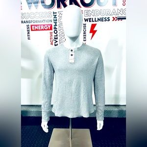 ROEBUCK & CO. Sweatshirt for Mens. Size Medium, Color Grey.